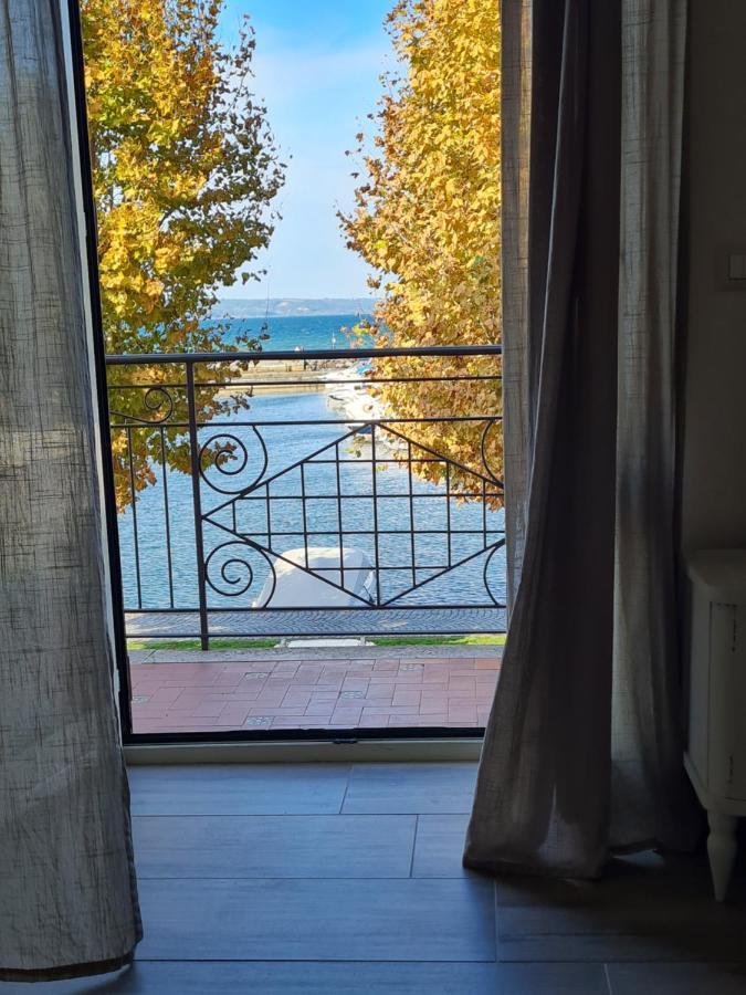 La Casetta Del Nonno Capodimonte Buitenkant foto